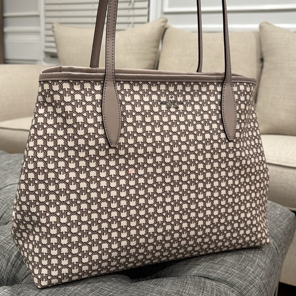 Kate Spade Bag Logo Link Patterned Tote Bag - Picture 3 of 17